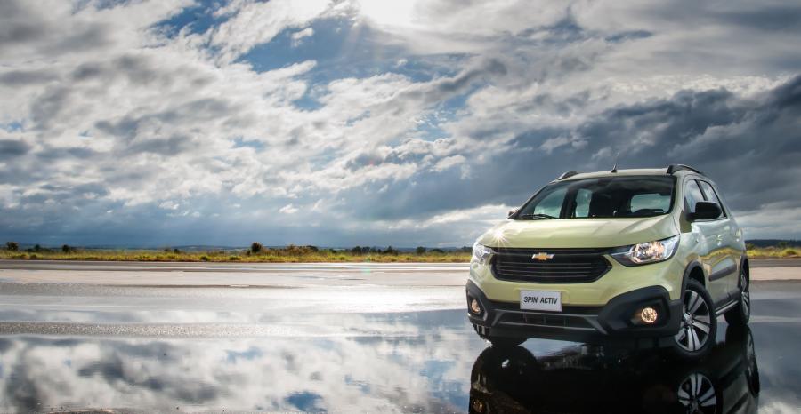  Chevrolet Spin Activ 2018 года  (фото 2 из 14)